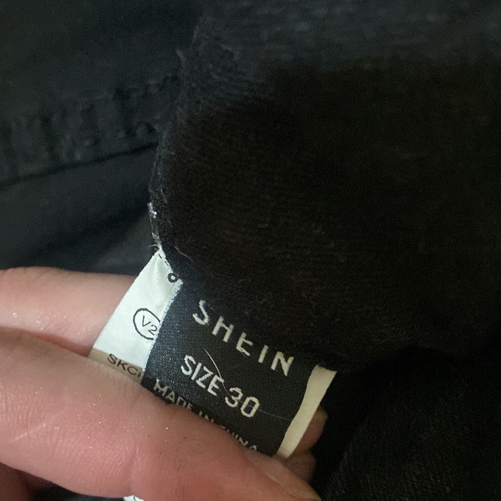 Shein Distressed High Rise Skinny Jeans - Picture 4 of 4